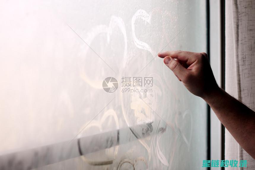 如何在潮湿的环境中保存薯片，防止受潮？ (如何在潮湿的地方保持干燥)